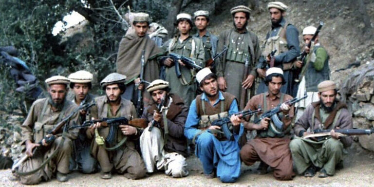 Talibanec ¿Quiénes son los Talibanes? Historia, Ideología y Situación en ...